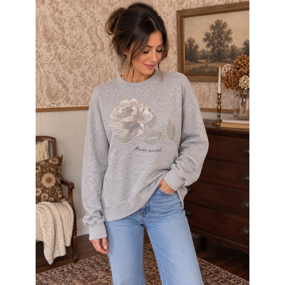 Hollister Flower Market Floral Crewneck Sweatshirt – Size M
